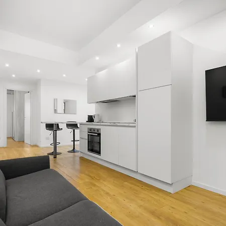 Ray 2 San Siro Apartment *