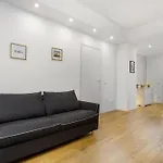 Ray 2 San Siro Apartman